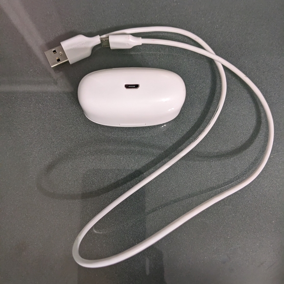 Anker Soundcore Liberty Air True Wireless In-Ear Headphones (White) - Picture 2 of 5